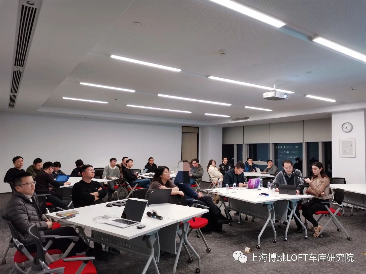 马鞍山杭州LOFT车库专题会